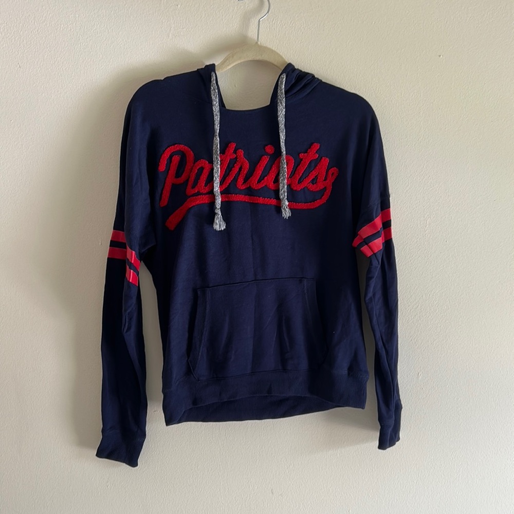 Navy Patriots Sweater NFL Juniors Collection